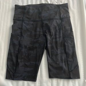 Camo lululemon biker shorts
